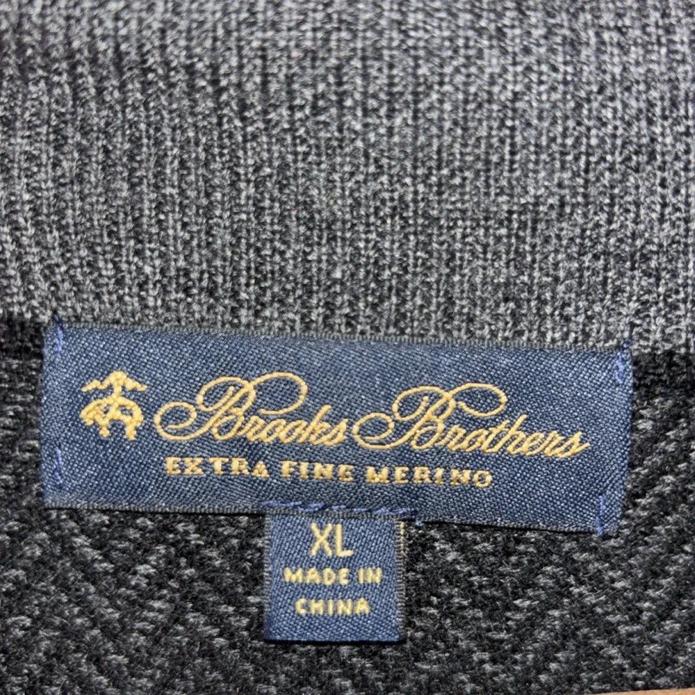 Brooks Brothers Men’s 100% Extra Fine Merino Wool Charcoal Grey Sweater Size XL